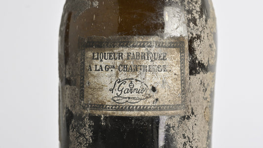 Photo of an bottle of liqueur made at the Grande Chartreuse